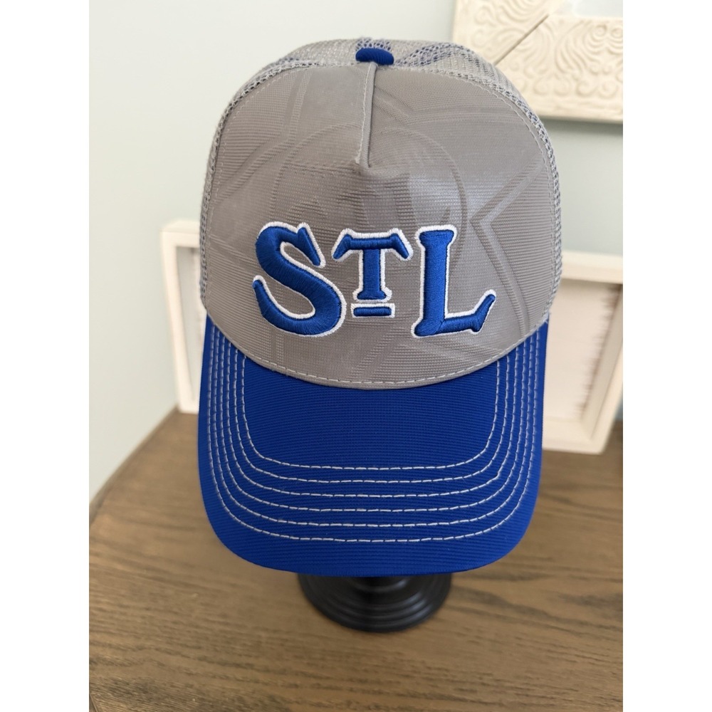 St. Louis Cardinals STL Trucker Hat Cap Grey Blue Mesh Adjustable Budweiser MLB